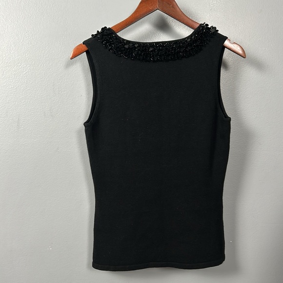 Cashmere Silk Blend V-neck sleeveless sweater size M Gently used - Picture 5 of 6